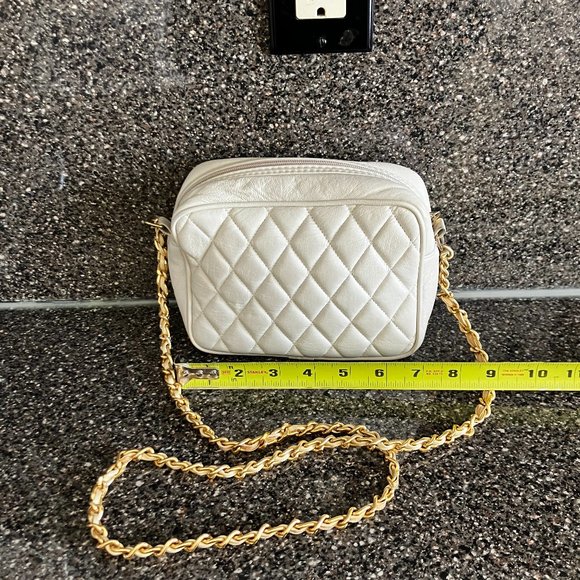 Vintage MNL cross body purse cream colour - Picture 1 of 6